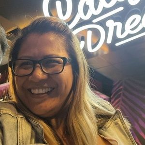 Meet your Posher, Veronica